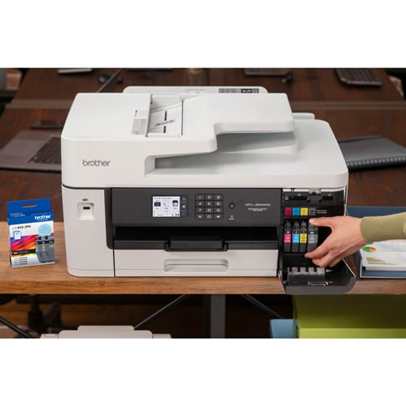 Imprimante à jet d'encre Professional A3 de Brother (MFC-J6540DW)