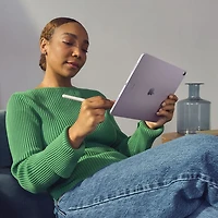 iPad Air 13 po 128 Go avec Wi-Fi d'Apple (6e génération) - Gris cosmique