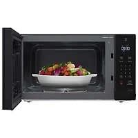 LG 1.5 Cu. Ft. Microwave with Smart Inverter (MSER1590B) - Black