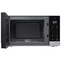 Micro-ondes de 0,9 pi³ avec Smart Inverter de LG (MSER0990S) - Acier inoxydable