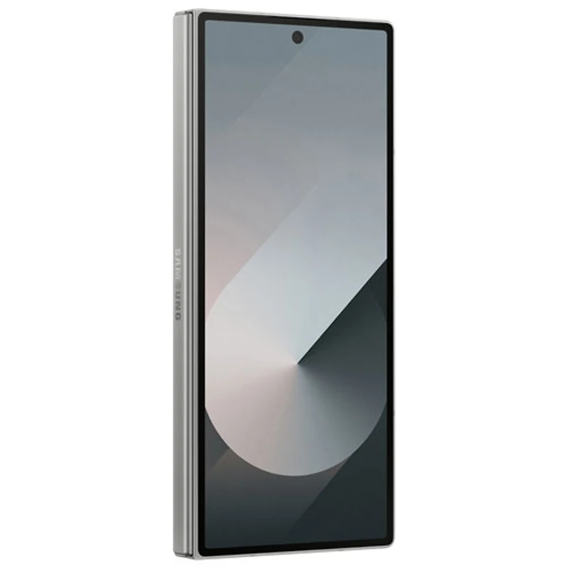 Galaxy Z Fold6 5G de 512 Go de Samsung avec Freedom Mobile - Ombre argentée - Paiement Balance mensuel