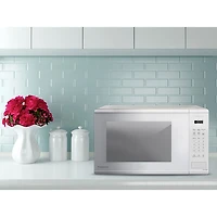 Panasonic Genius 1.3 Cu. Ft. Microwave (NNSG676WC) - White