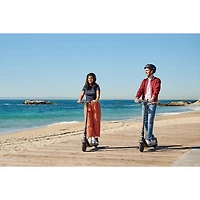 Remis à neuf (état correct) - Trottinette électrique pour adultes Ninebot KickScooter E2 de Segway (moteur de 450 W/autonomie de 25 km/vitesse maximale de 20 km/h)