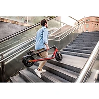 Remis à neuf (état correct) - Trottinette électrique pour adultes Ninebot D38U de Segway (moteur de 350 W/autonomie de 55 km/vitesse maximale de 30 km/h)