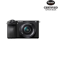 Boîte ouverte - Appareil photo sans miroir APS-C Alpha 6700 de Sony avec objectif 16-50 mm