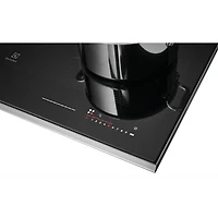 Surface de cuisson à induction 4 éléments 30 po d'Electrolux (ECCI3068AS) - Acier inoxydable