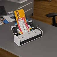 Numériseur de bureau compact ADS1300 de Brother