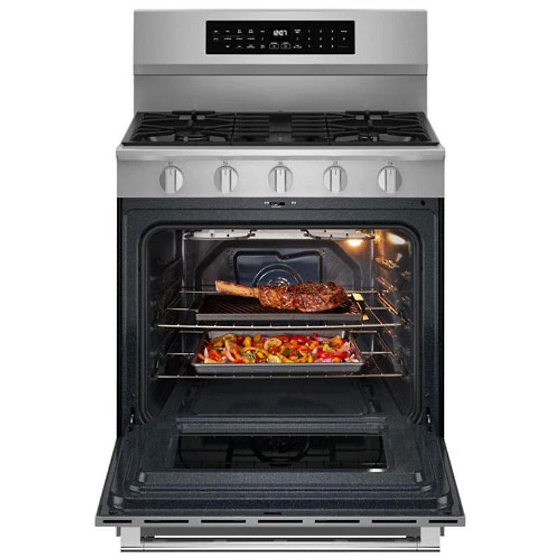 Cuisinière au gaz autonome de 30 po à 5 brûleurs et four autonettoyant de 5 pi³ de GE (MFGS8030RZ) - Inox
