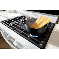 Cuisinière au gaz autonome de 30 po à 5 brûleurs avec four à convection véritable de 5,0 pi³ de Whirlpool (WFGS7530RW) - Blanc