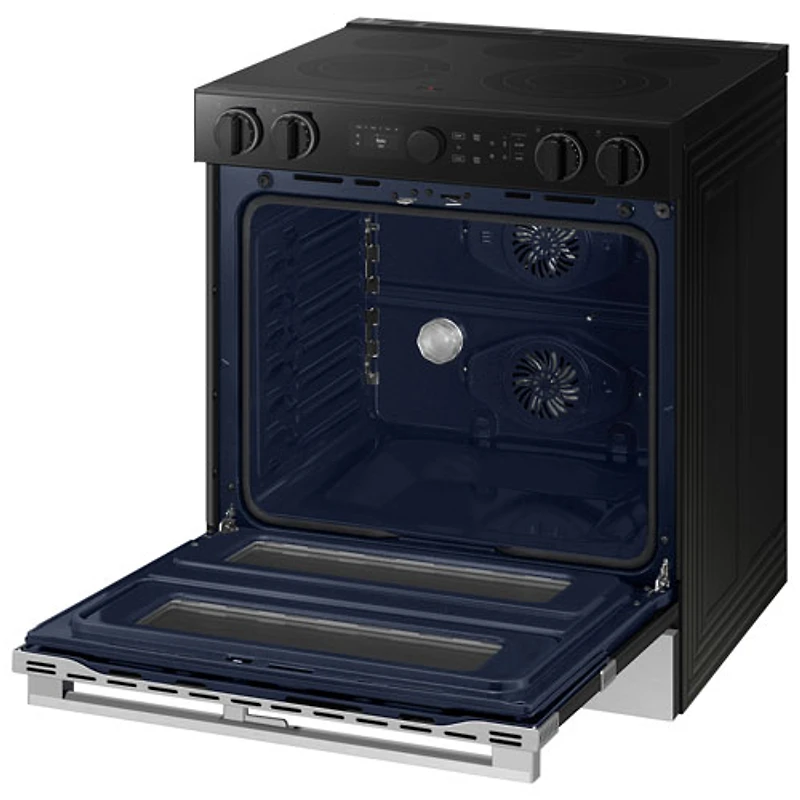 Cuisinière électrique encastrable à 5 éléments et deux fours avec friture à l'air 6,3 pi³ 30 po de Samsung (NSE6DG8550SRAC) - Acier inoxydable