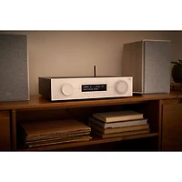 Récepteur réseau AV Ultra HD 8K 5.2 canaux JBLMA310WHTAM MA Series de JBL - Blanc