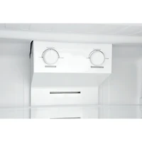 Réfrigérateur à congélateur supérieur 28 po 16 pi³ de Frigidaire (FRTE1622AS) - Acier inoxydable