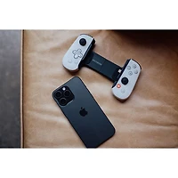 Manette de jeu Backbone One édition PlayStation pour iPhone avec Lightning (2e génération) - Blanc