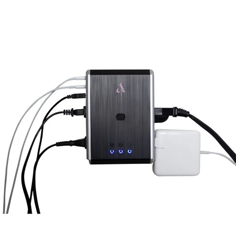Parasurtenseur à 4 prises avec ports USB Omniport III d'Austere (7S-PS4-US1) - Noir