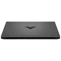 Portable de jeu de 15,6 po Victus de HP - Argenté mica (Ryzen 5 8645HS d'AMD/RAM 8 Go/SSD 512 Go/GeForce RTX 2050)
