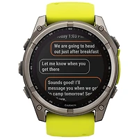 Montre intelligente multisport Bluetooth solaire en verre saphir fēnix 8 de 51 mm de Garmin - Jaune/Graphite/Gris carbone