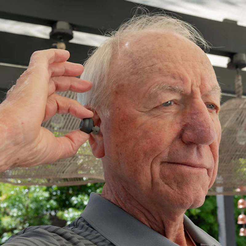 Amplificateurs auditifs 100 % sans fil Hear OTC de JLab - Graphite