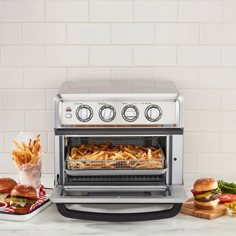 Four grille-pain AirFryer de Cuisinart avec panier de friture à l'air chaud en prime - 0,6 pi³/17 l - Acier inoxydable - Exclusivité de Best Buy