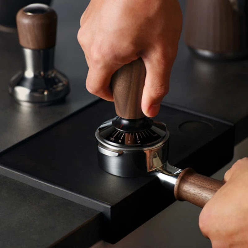 Presse-mouture calibré de 54 mm de Breville - Noyer