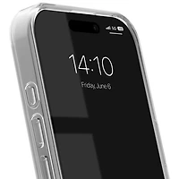 Étui rigide ajusté d'Ideal of Sweden avec MagSafe pour iPhone 16 - Coeurs dorés