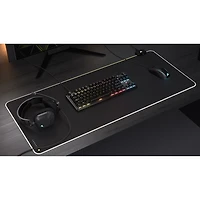 Clavier de jeu sans pavé numérique avec fil rétroéclairé à commutateurs mécaniques linéaires Red K70 CORE de Corsair - Noir