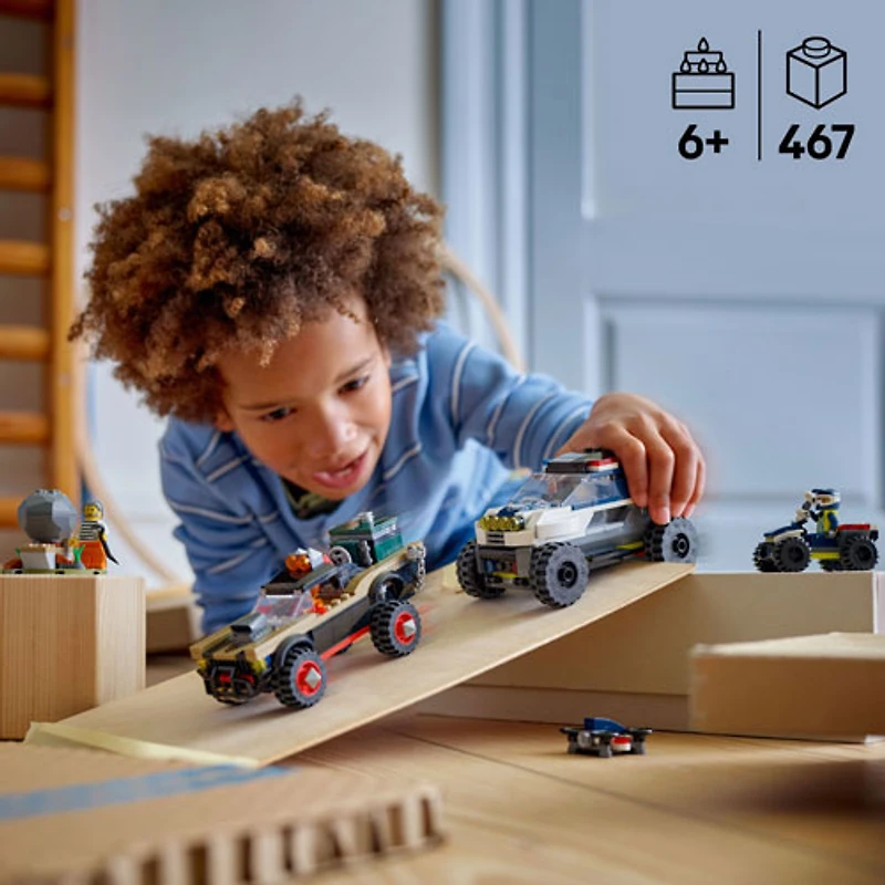 LEGO City : La poursuite en voiture de police tout-terrain - 467 pièces (60449)