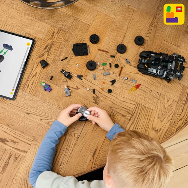 LEGO Batman: La Tumbler de Batman contre Double-Face et le Joker - 429 pièces (76303)