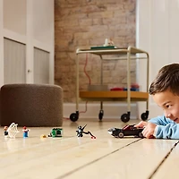 LEGO Marvel : Spider-Man contre la puissante voiture de Venom - 254 pièces (76309)