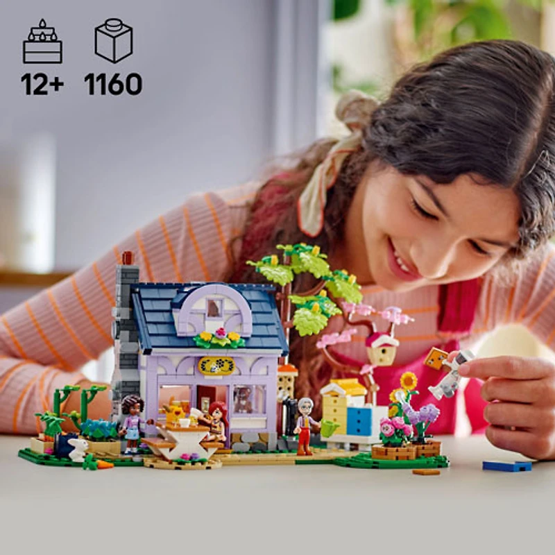 LEGO Friends : La maison des apiculteurs et le jardin fleuri - 1161 pièces (42669)