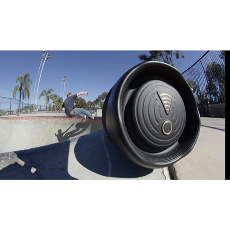 Haut-parleur sans fil Bluetooth Wi-Fi étanche Boombox 3 de JBL - Noir