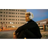 Casque d'écoute Bluetooth à isolation sonore Tune 720BT de JBL - Blanc