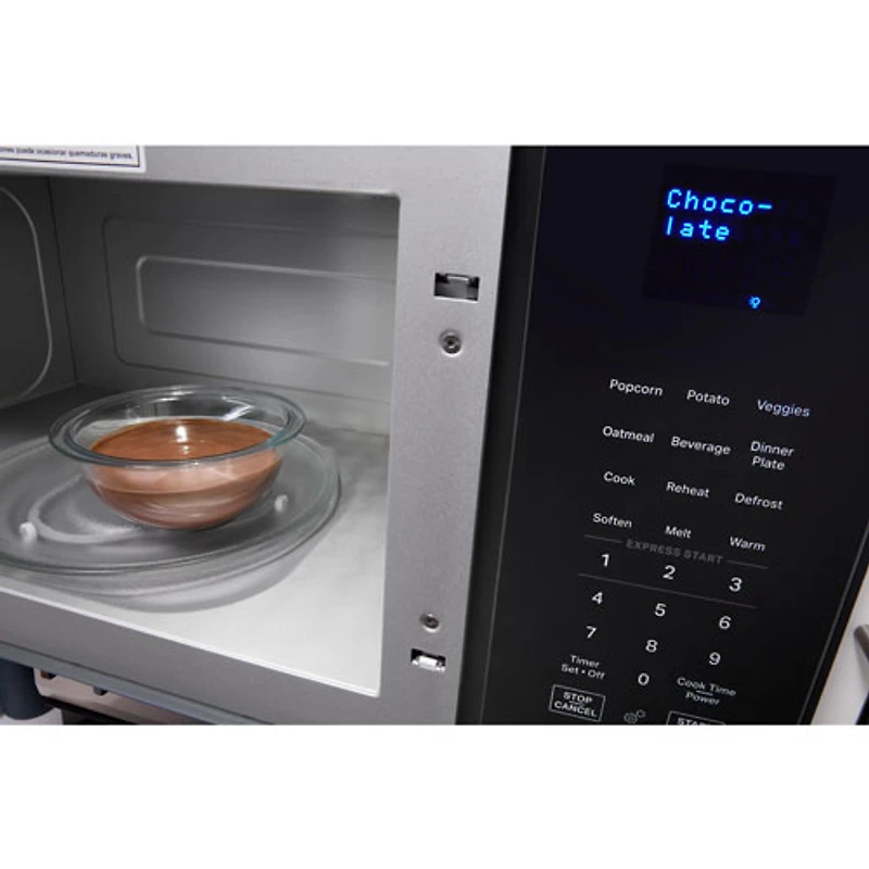 Four à micro-ondes à hotte intégrée de Whirlpool - 1,7 pi³ - Acier inoxydable