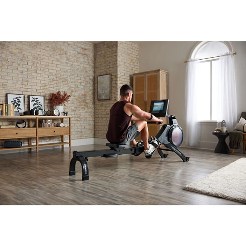 Rameur Carbon Pro10 de ProForm avec écran tactile de 10 po