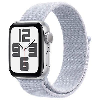 Apple Watch SE (GPS) de 40 mm avec boîtier en aluminium argenté et bracelet sport à rabat nuage bleu