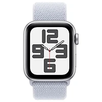 Apple Watch SE (GPS) de 40 mm avec boîtier en aluminium argenté et bracelet sport à rabat nuage bleu
