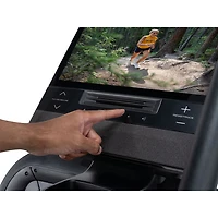 Appareil elliptique X16 de NordicTrack avec écran tactile de 16 po