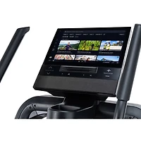 Appareil elliptique X16 de NordicTrack avec écran tactile de 16 po