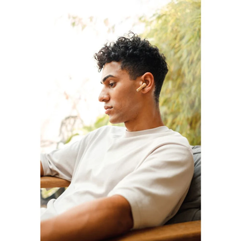 Écouteurs boutons 100 % sans fil à isolation sonore Zion de House Of Marley - Crème