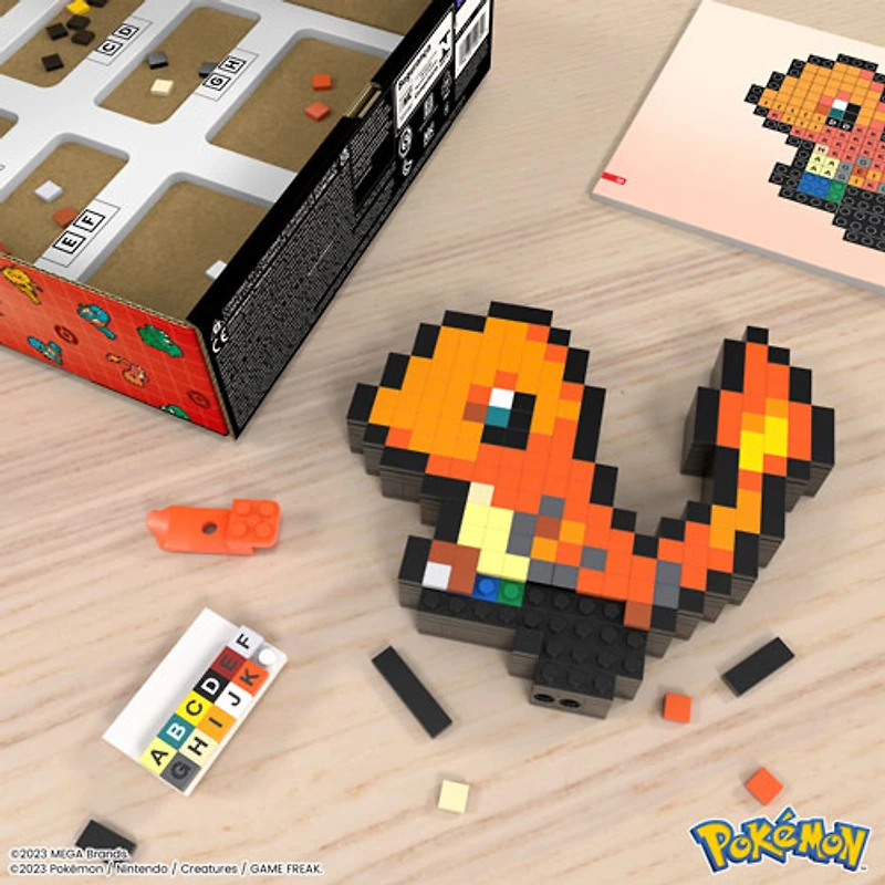 Coffret de collection MEGA Pokémon de Mattel : Salamèche en art pixélisé - 349 pièces