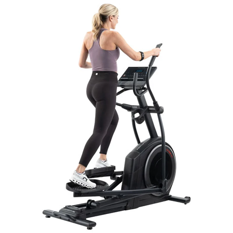 Appareil elliptique Carbon EL de ProForm