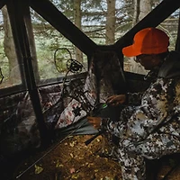 Cache Big Cat de Barronett Blinds - Camouflage Bloodtrail Backwoods