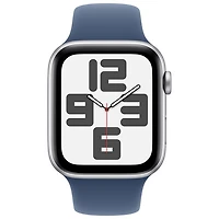 Apple Watch SE (GPS + Cellular) avec boîtier de 44 mm en aluminium argenté et bracelet sport denim par Rogers - Moyen/Grand - Financement mensuel