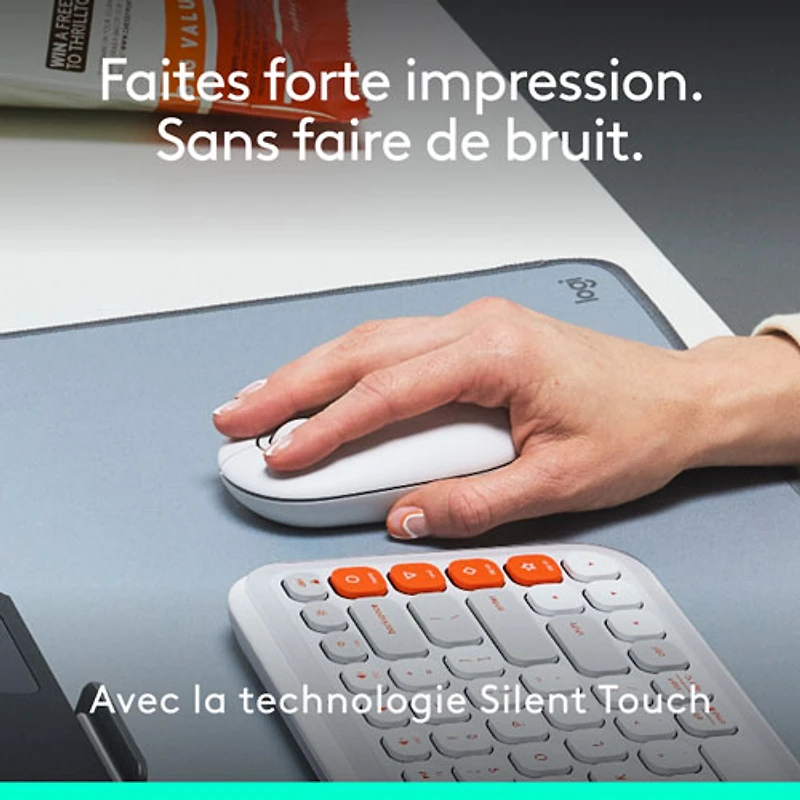Souris optique Bluetooth POP Mouse de Logitech - Blanc cassé
