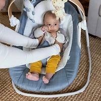 Balançoire apaisante compacte SimpleComfort d'Ingenuity - Chambray