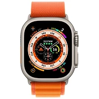 Apple Watch Ultra (GPS + cellulaire) avec boîtier de 49 mm en titane et bracelet alpin orange par Koodo - Moyen - Paiement Balance mensuel