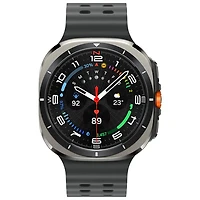 Montre intelligente LTE de 47 mm Samsung Galaxy Watch Ultra avec Koodo - Argenté titane/Gris foncé - Paiement Balance mensuel