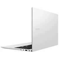 Portable de 15,6 po Galaxy Book4 de Samsung - Argenté platine (Core 7 d'Intel/RAM 16 Go/SSD 512 Go/Windows 11 Pro) - Anglais
