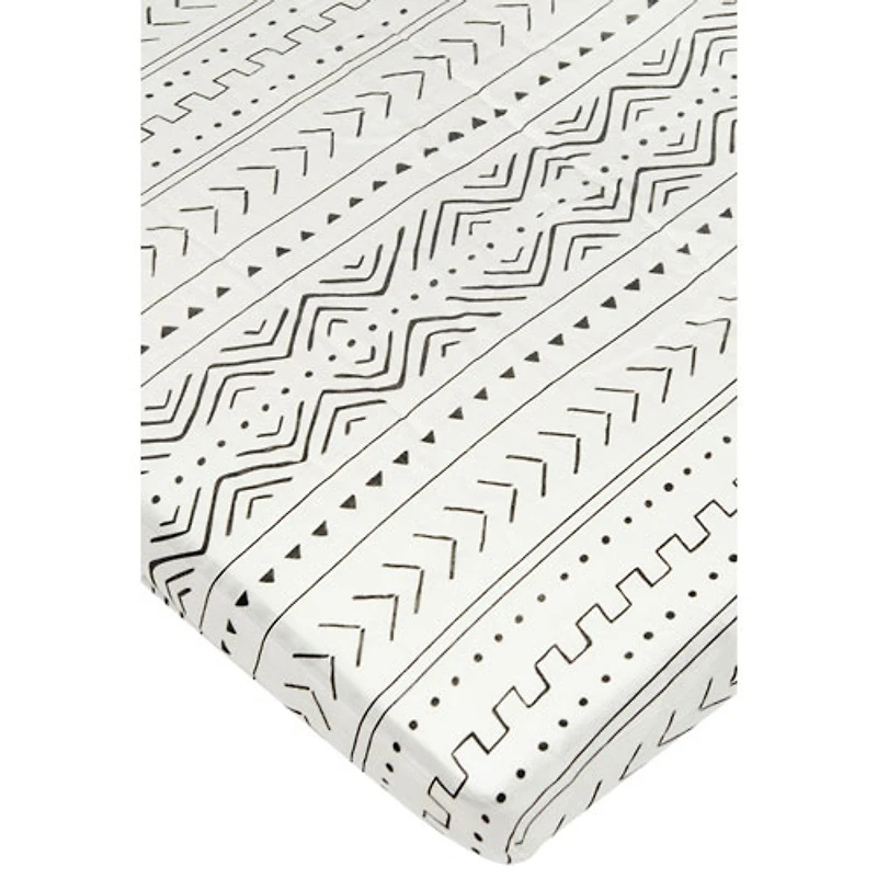 Drap en mousseline pour lit de bébé à imprimés malgaches de Loulou Lollipop - Blanc