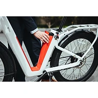 Vélo de ville électrique polyvalent à cadre bas C3 Pro de NIU (moteur 500 W/autonomie 145 km/vitesse maximale 45 km/h) - Blanc