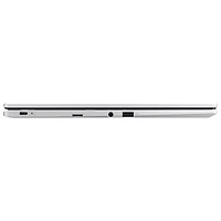 Chromebook de 15,6 po CX1500 d'ASUS avec 3 mois de forfait Google AI Pro - Argenté (Celeron N4500 d'Intel/RAM 8 Go/SSD 128 Go)